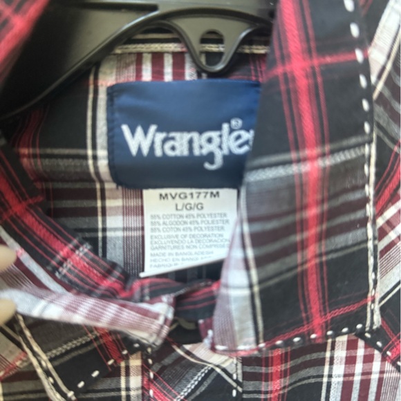 Men’s Wrangler Shirts in Large. New with tags! - Picture 6 of 6